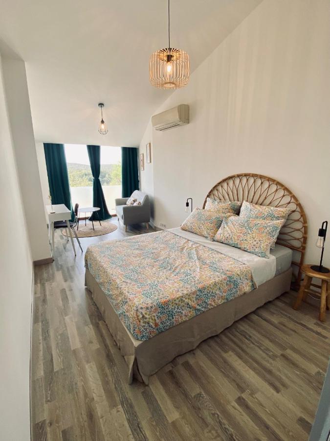 Appartement La Bruyere à Rochefort-du-Gard Extérieur photo